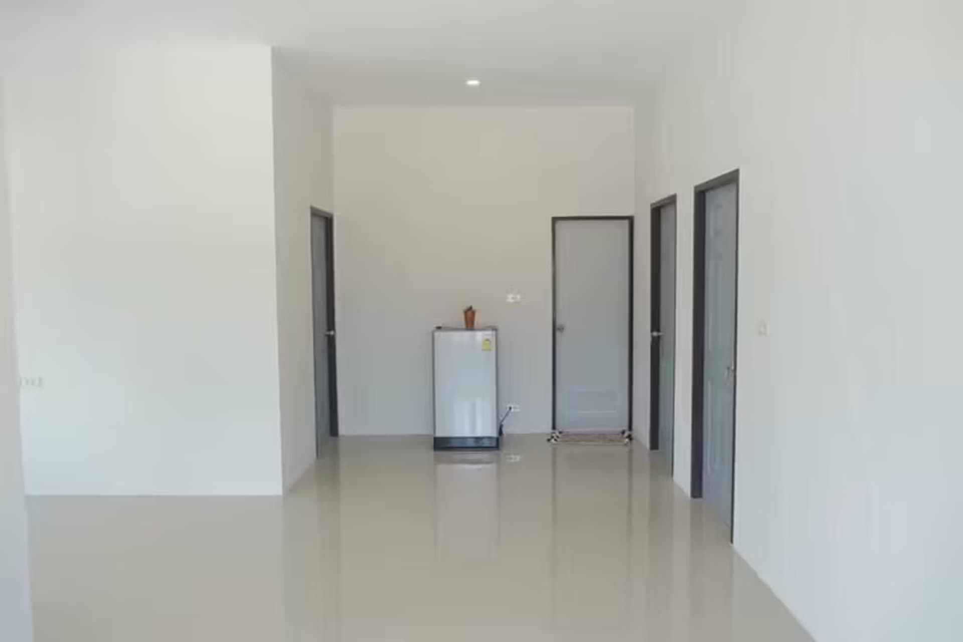 3 Bedroom House - Image 5