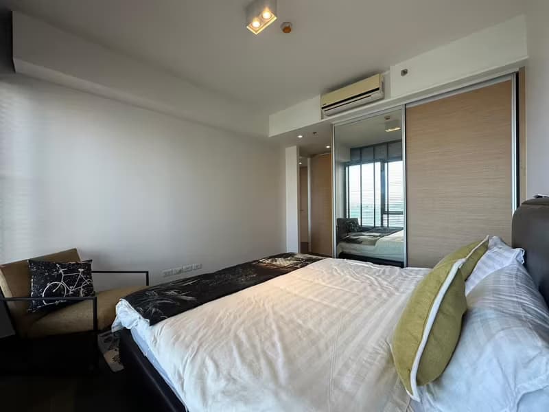  The Lofts Ekkamai