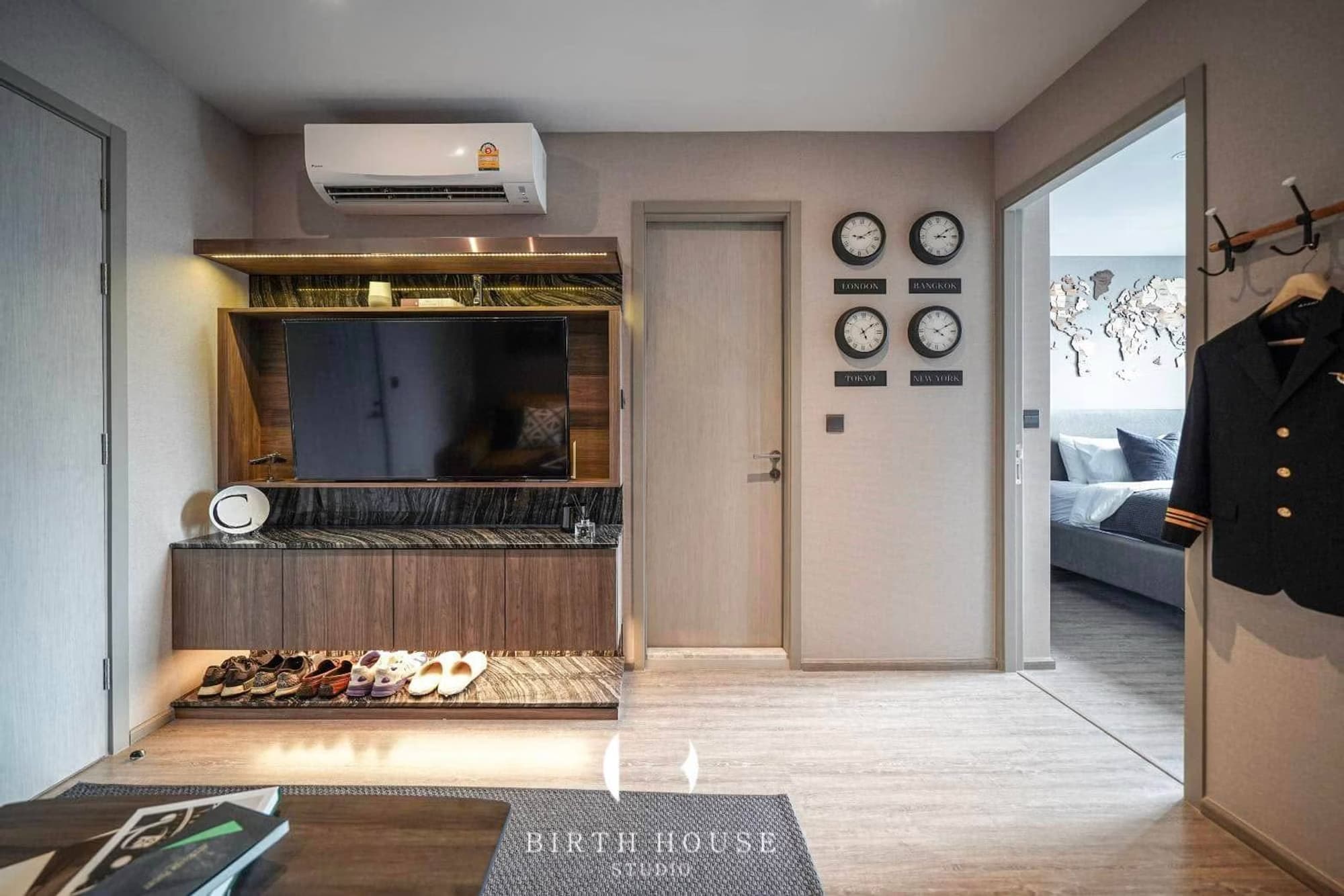 1 Bed Condo for Rent and Sale in Watthana - Image 1