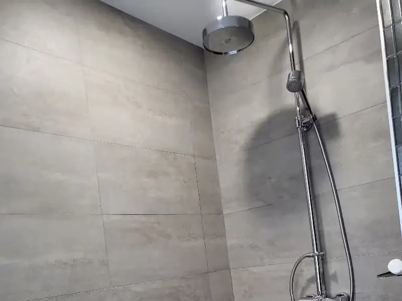 1 Bedroom Condo