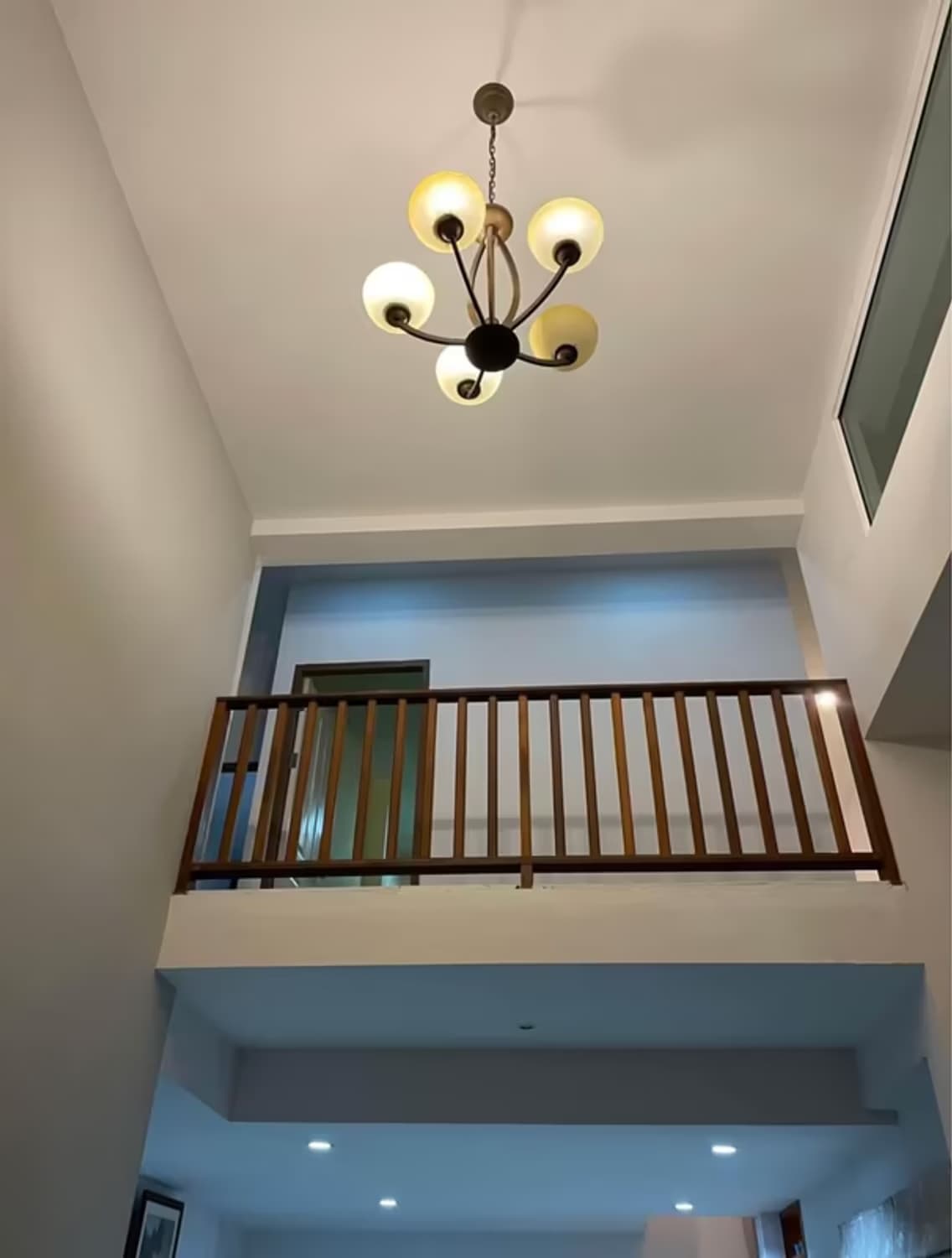 4 Bedroom House - Image 9