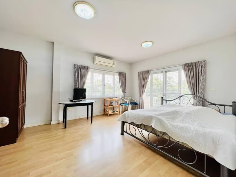4 Bed House for Rent in Hang Dong