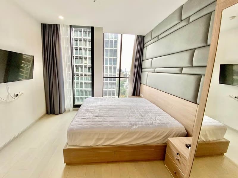 2 Bed Condo for Rent  Near Phloen Chit BTS
