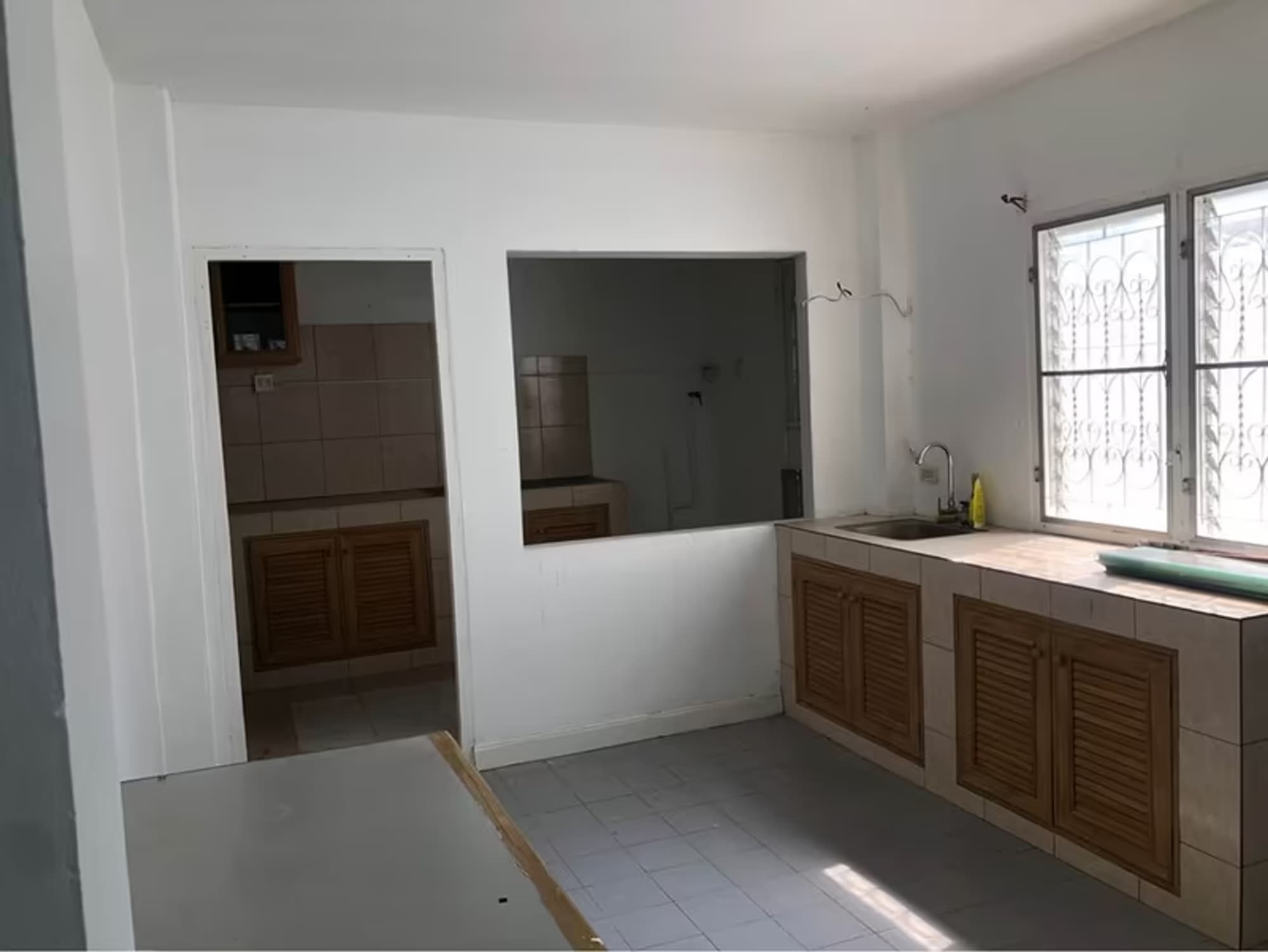  - Image 4