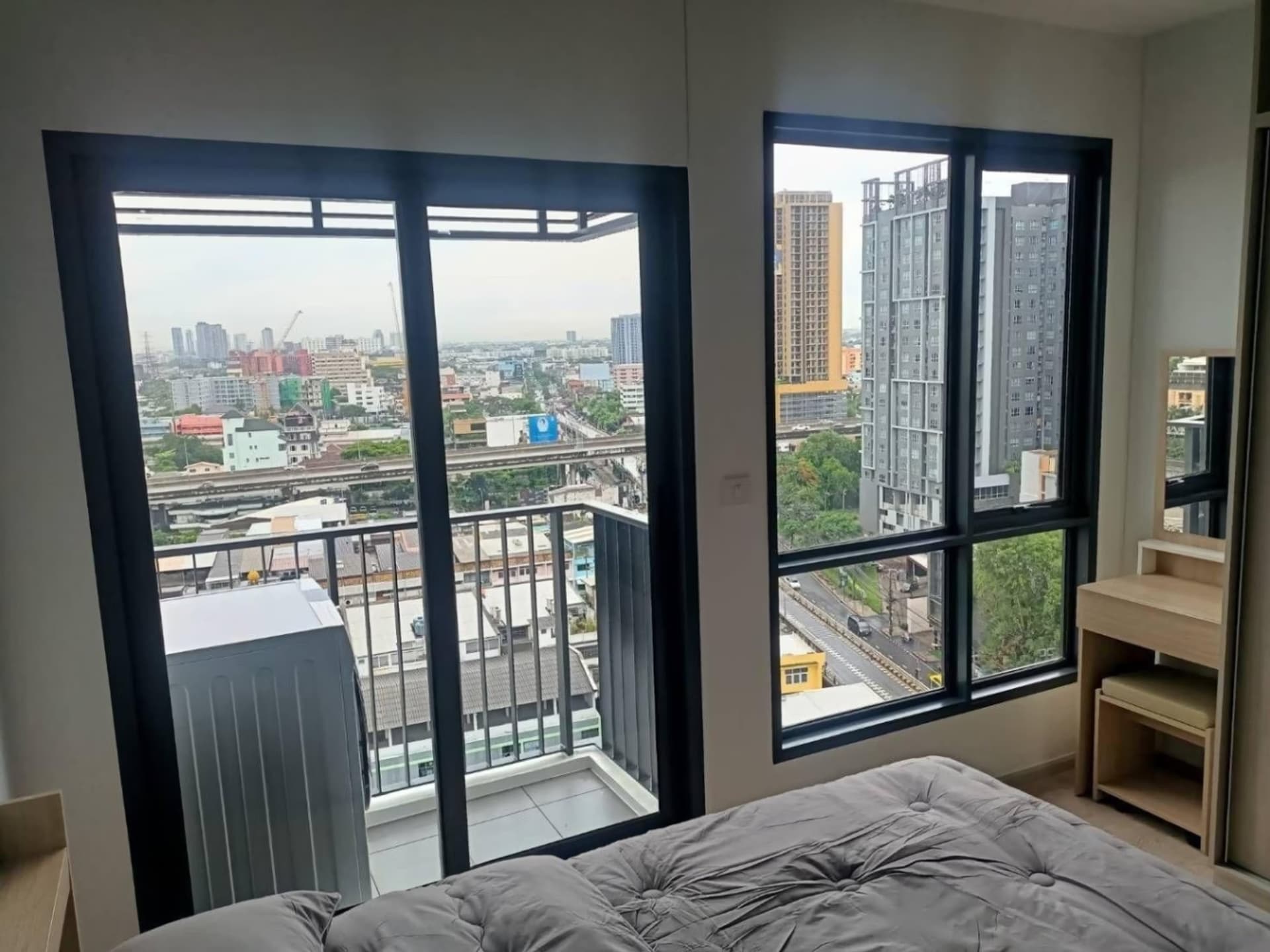 undefined Bed Condo for Sale  Near Ramkhamhaeng ARL - Image 4