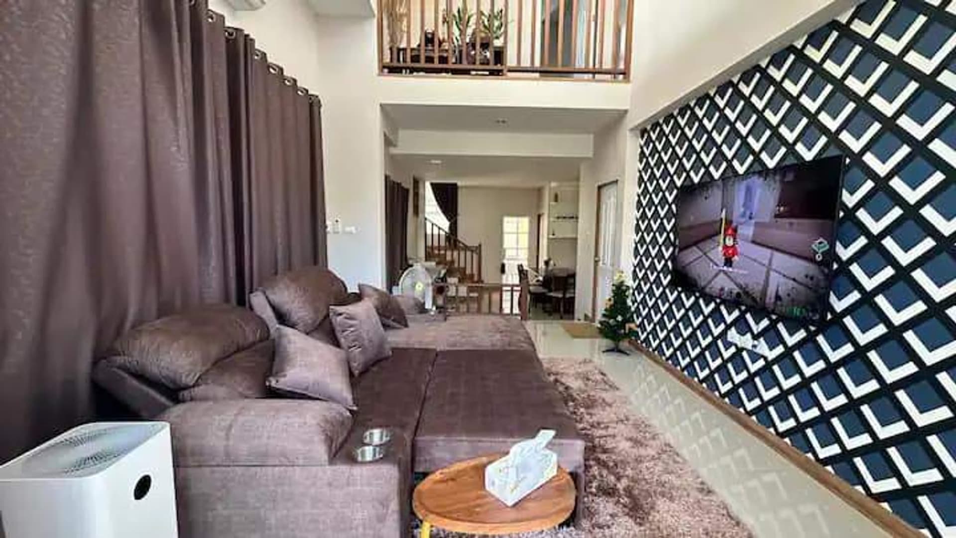4 Bed House for Rent and Sale in Mueang Chiang Mai - Image 6