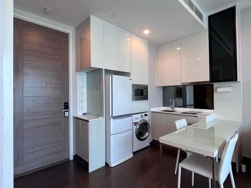 Condo for Rent at Q Asoke