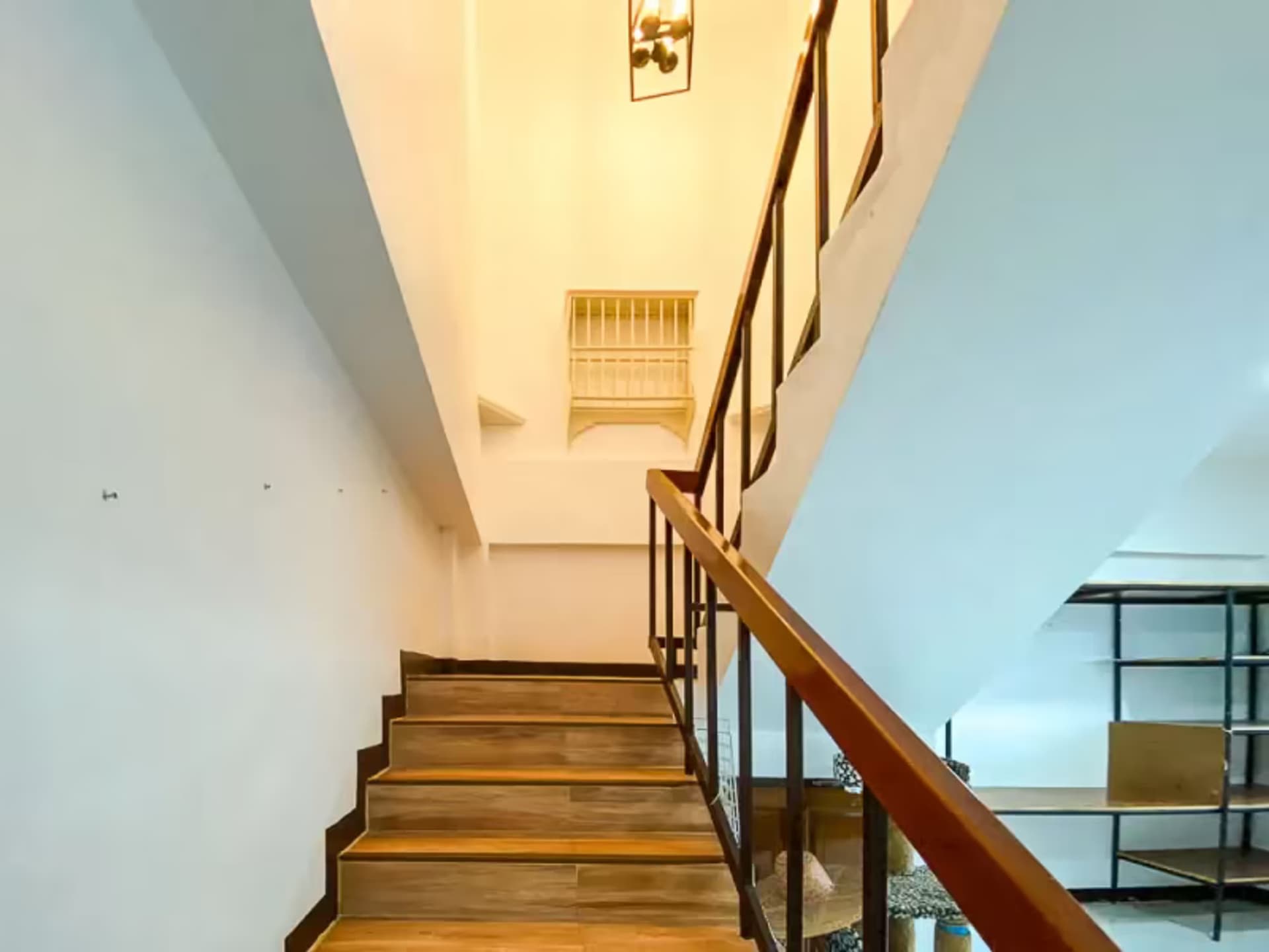 2 Bedroom House - Image 5