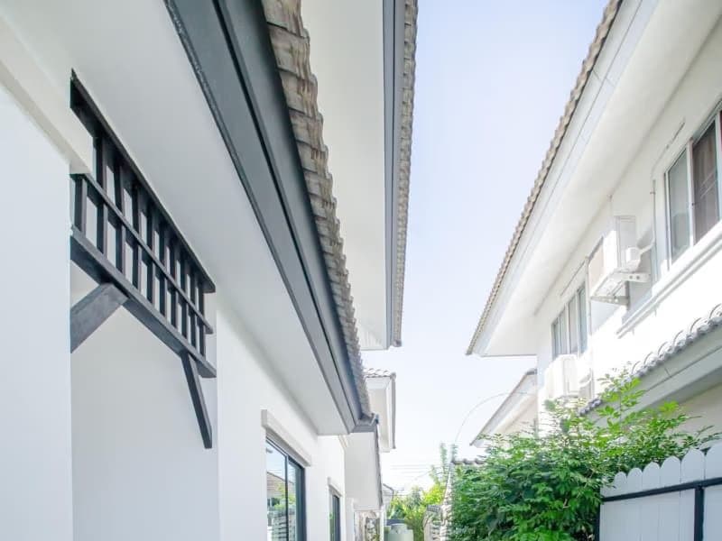 5 Bed House for Rent and Sale in San Kamphaeng