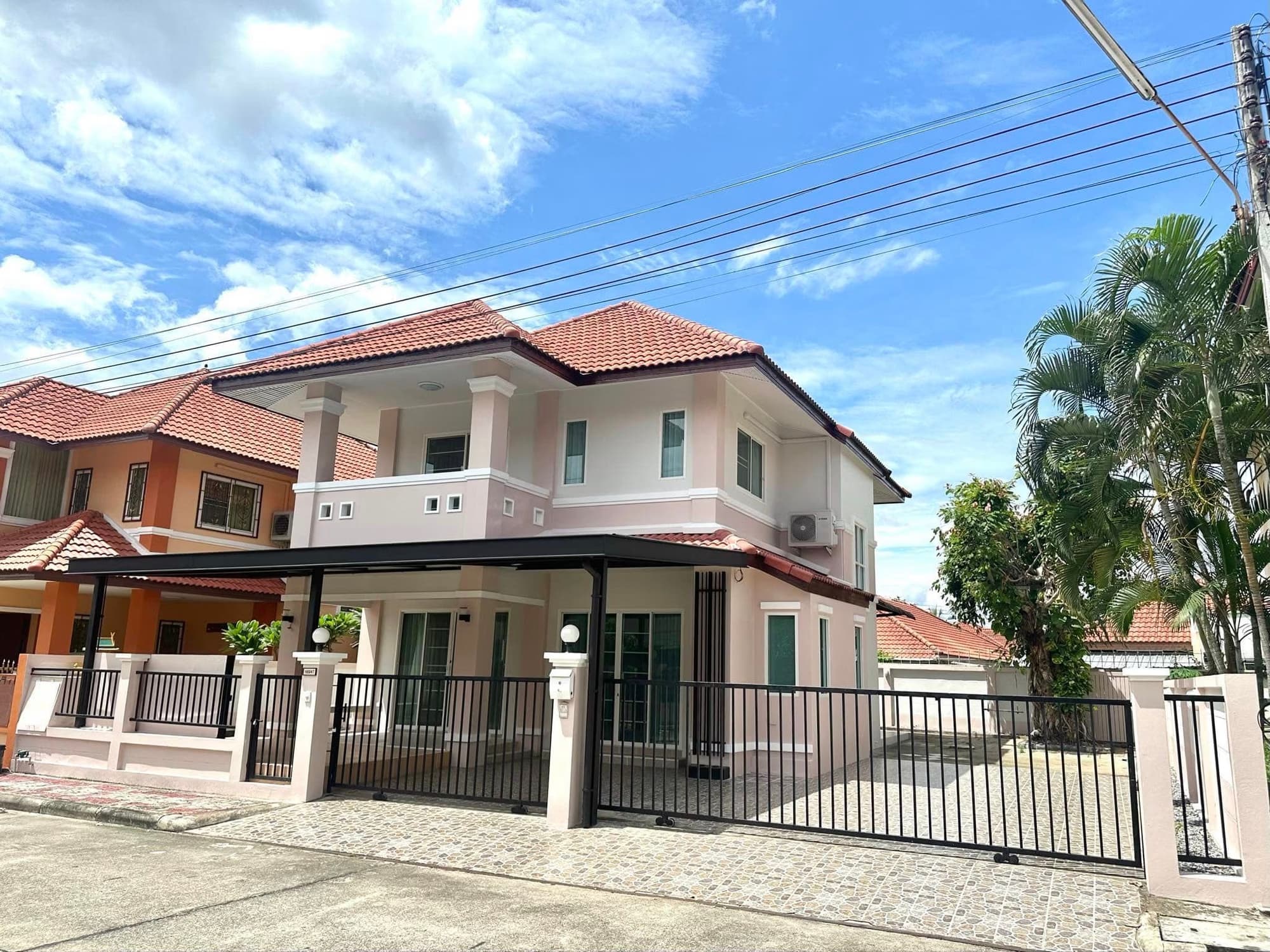 3 Bed House for Rent in Hang Dong - Image 13
