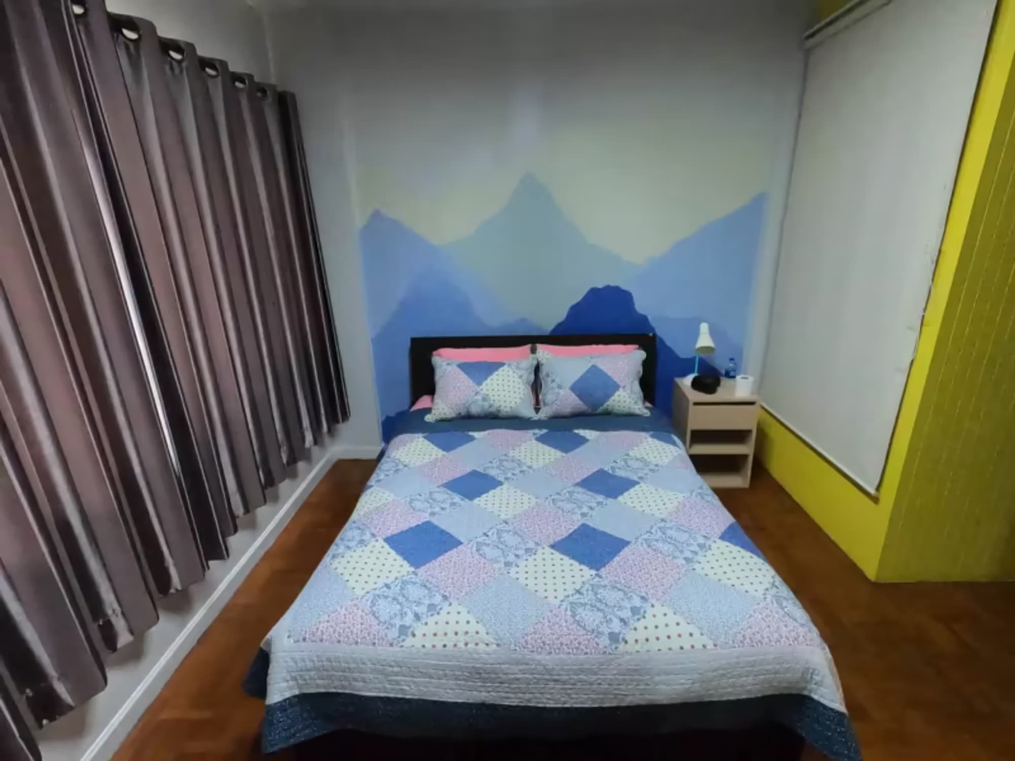 6 Bedroom House - Image 15