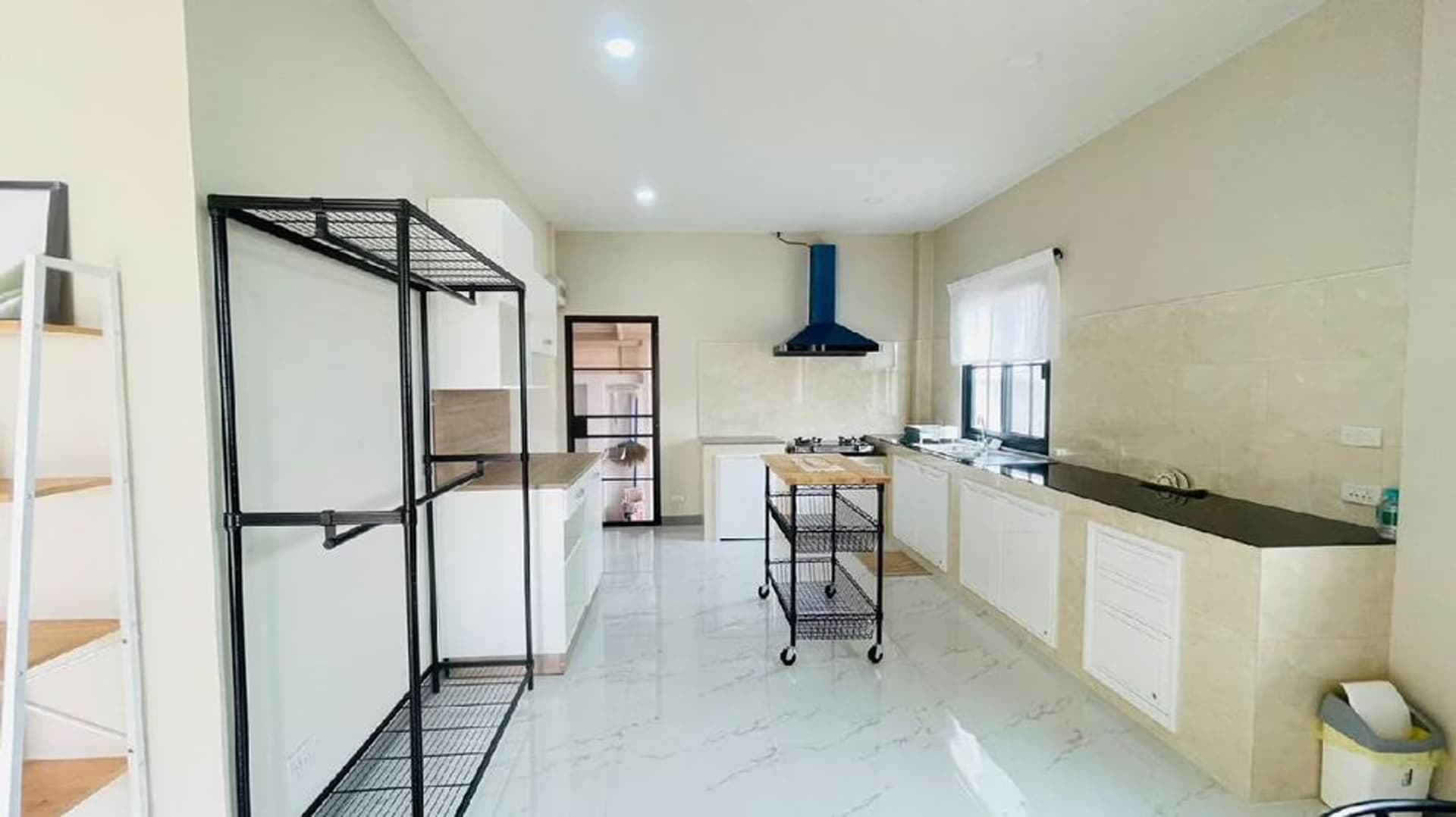 3 Bed House for Rent in San Sai - Image 17