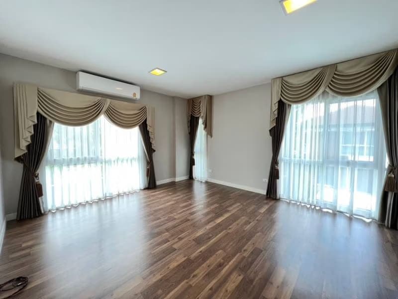 3 Bed House for Sale in San Kamphaeng