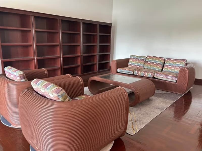 2 Bed House for Rent in Bang Na