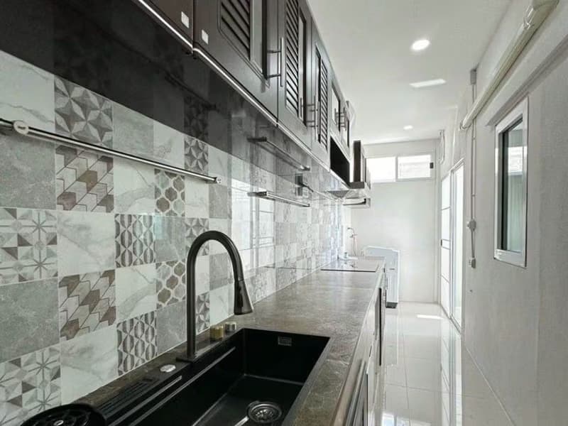 3 Bed House for Rent in undefined