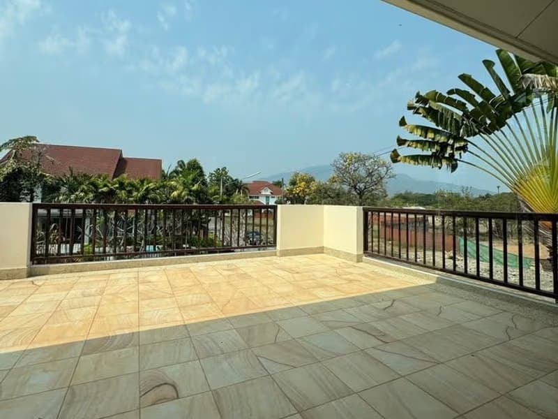 Pool villa for rent at Lannathara village Hang dong  