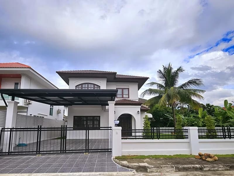 3 Bed House for Rent in Mae Rim