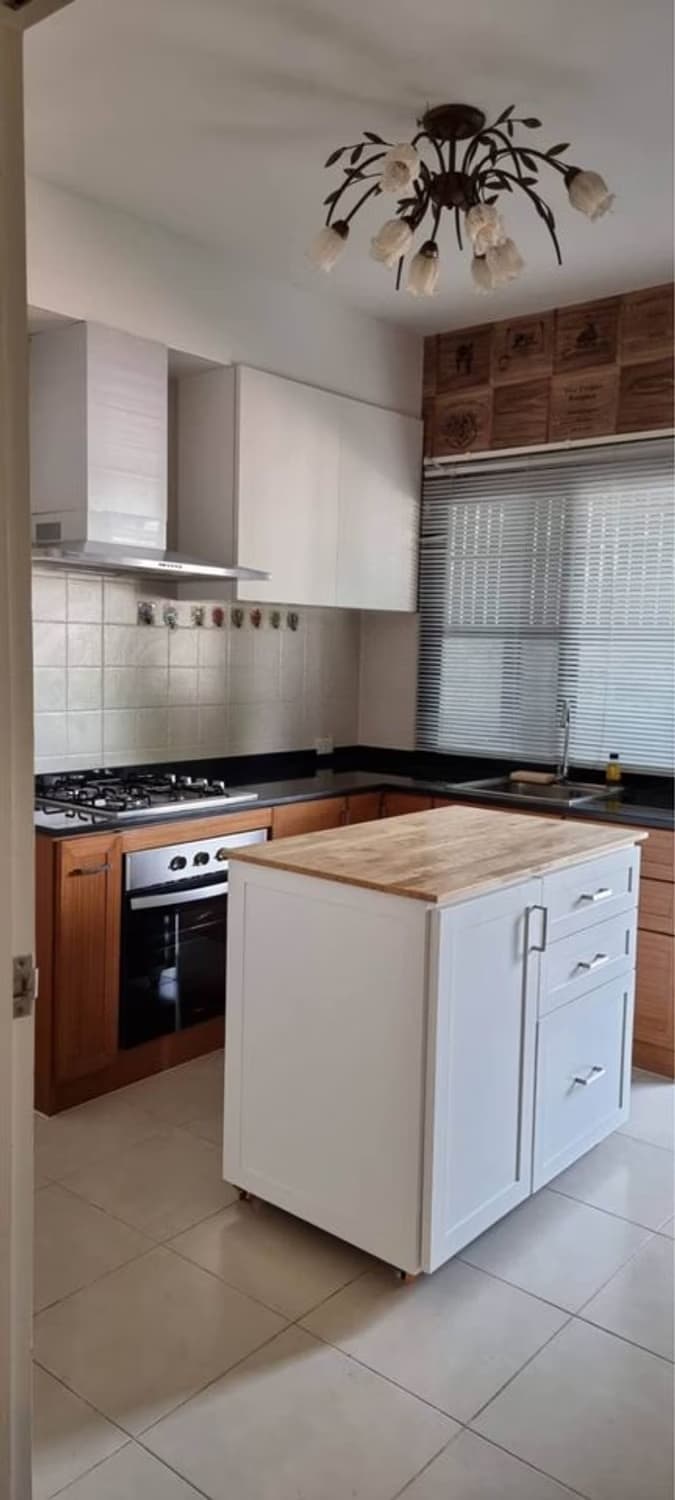 4 Bed House for Rent in Hang Dong - Image 3