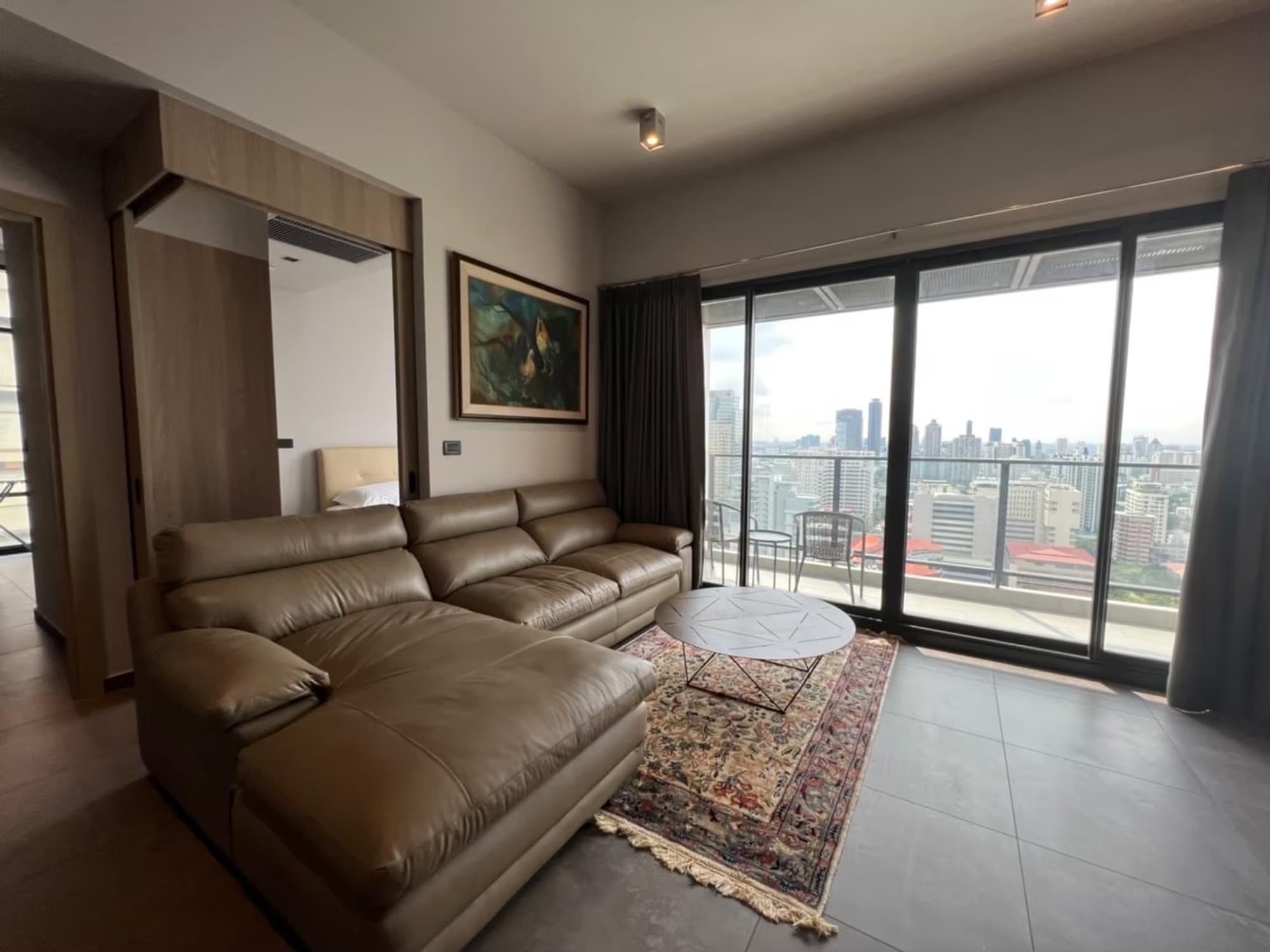 2 Bed Condo for Rent in Watthana - Image 1