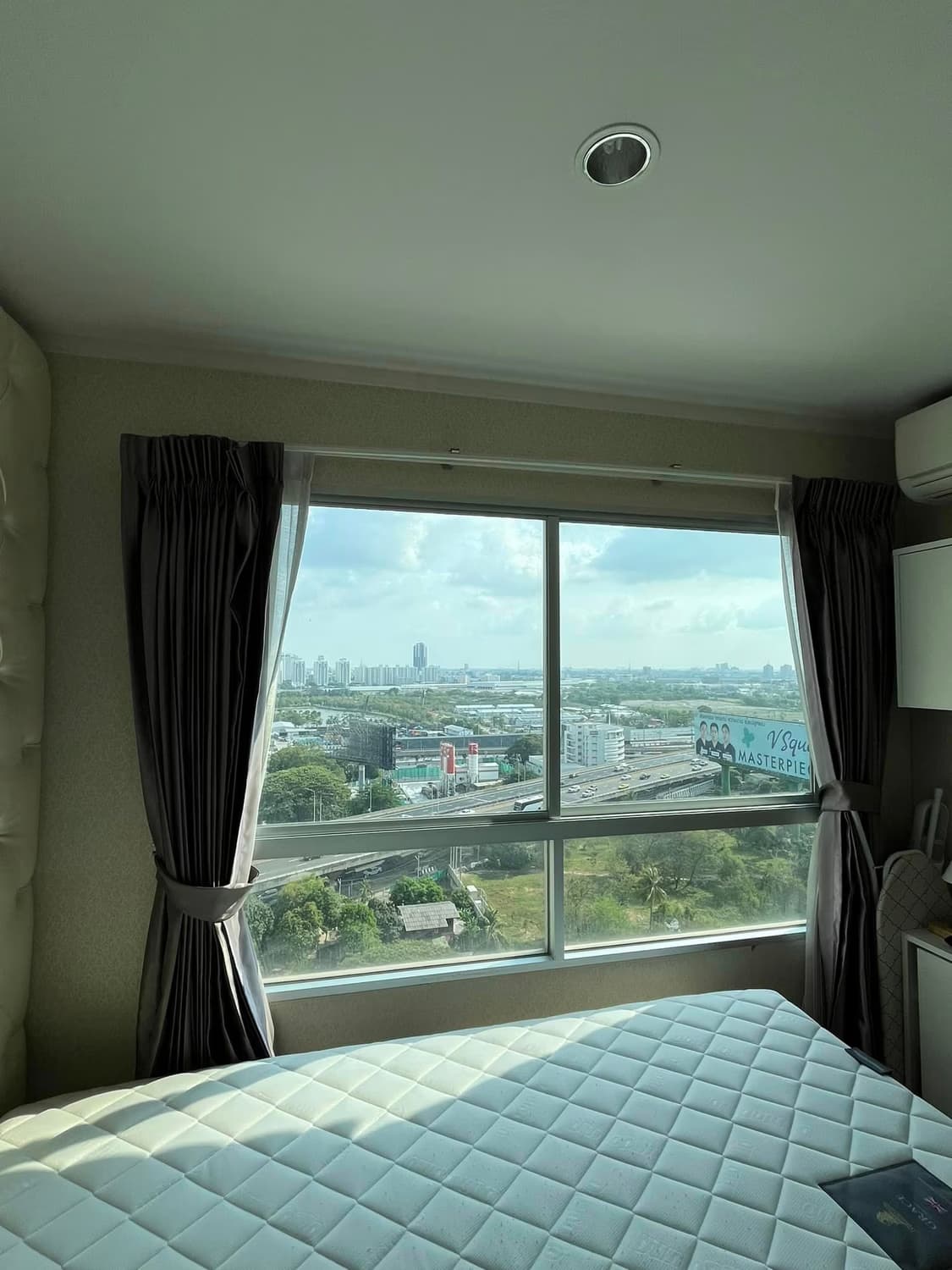 1 Bed Condo for Sale  Near Phetchaburi MRT - Image 4