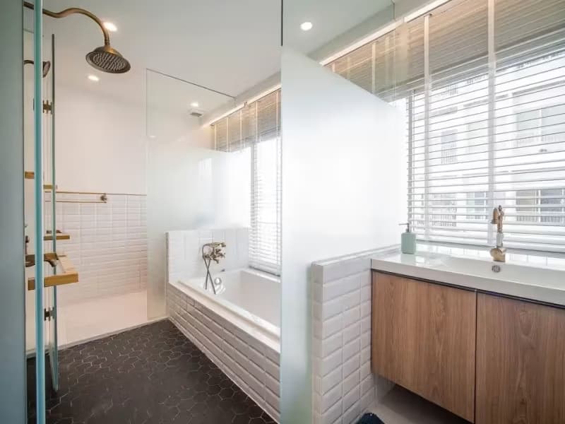 2 Bedroom Condo for Rent at Noble Ora