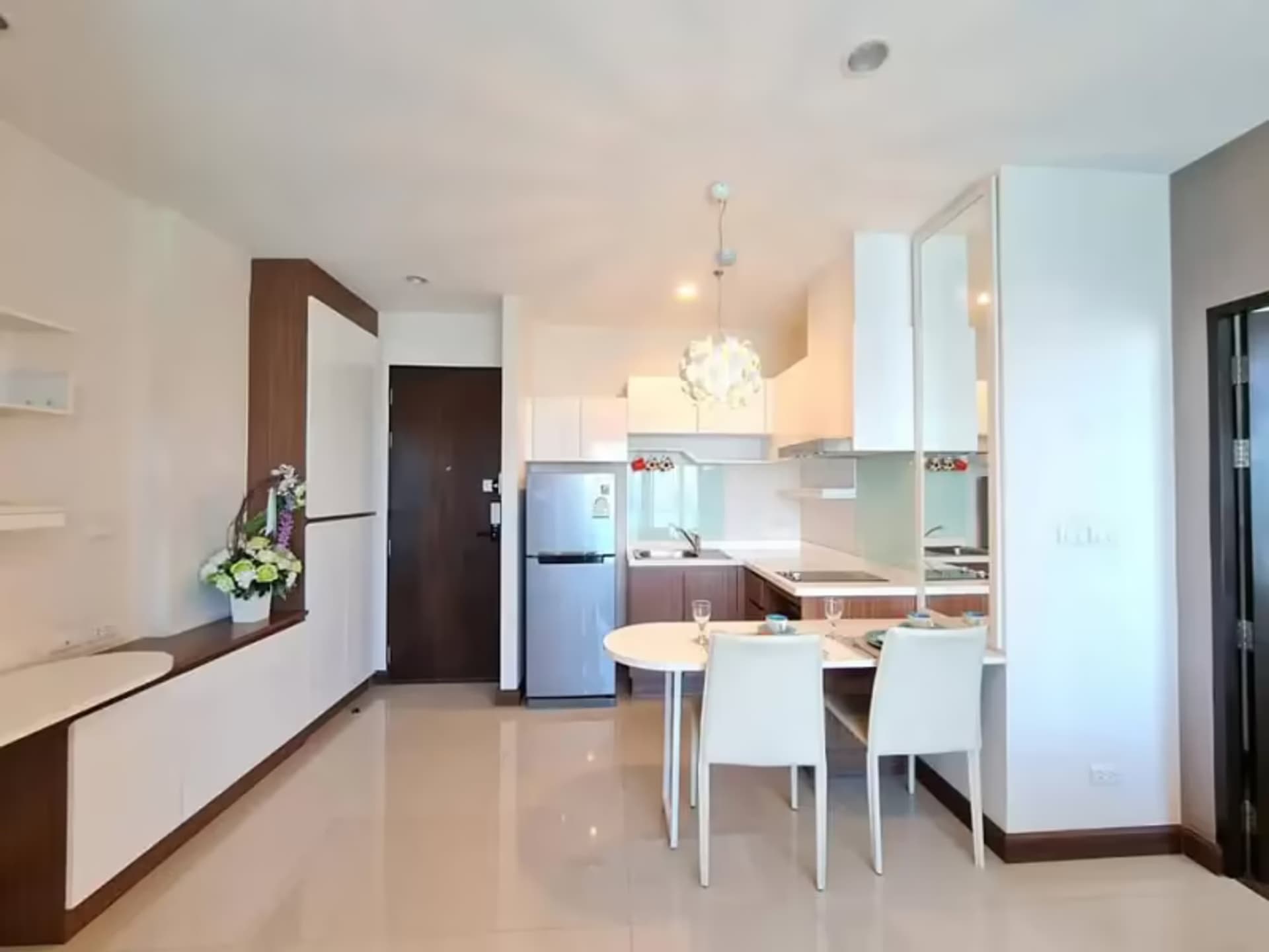 1 Bedroom Condo - Image 9