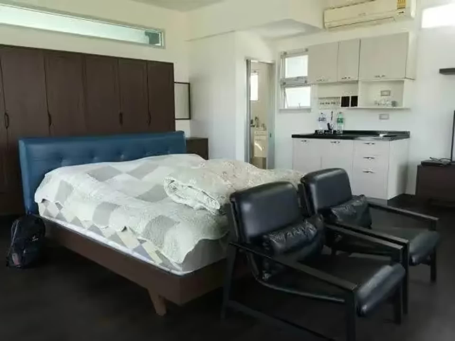 4 Bedroom House - Image 20