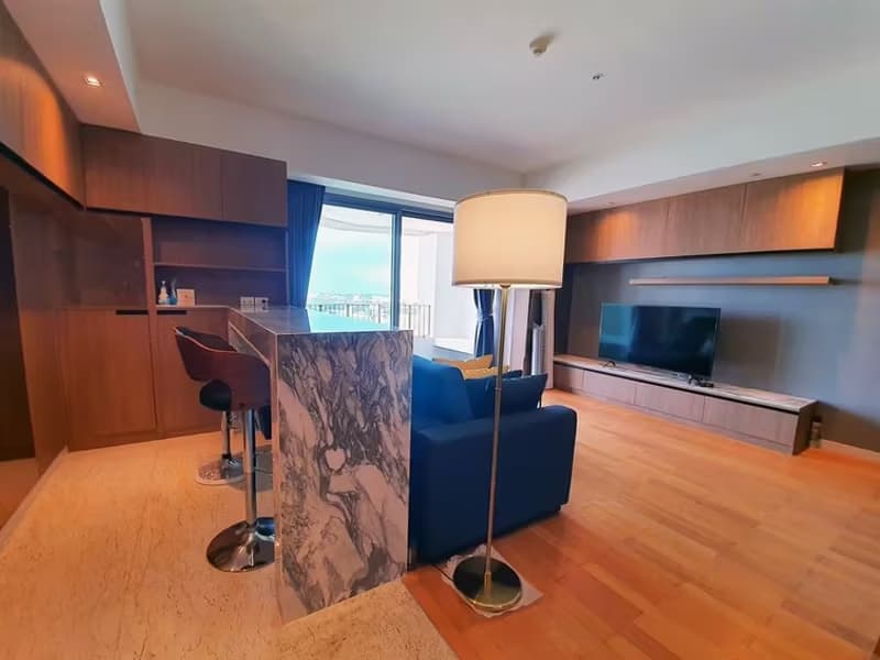 1 Bedroom Condo