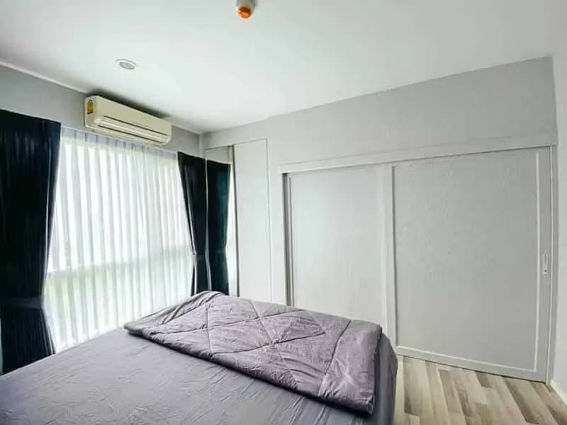 1 Bedroom Condo
