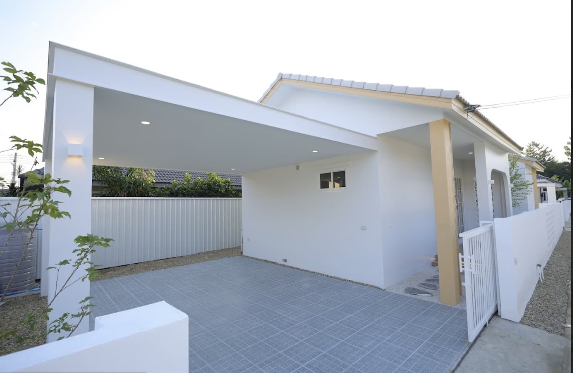 3 Bedroom House - Image 2