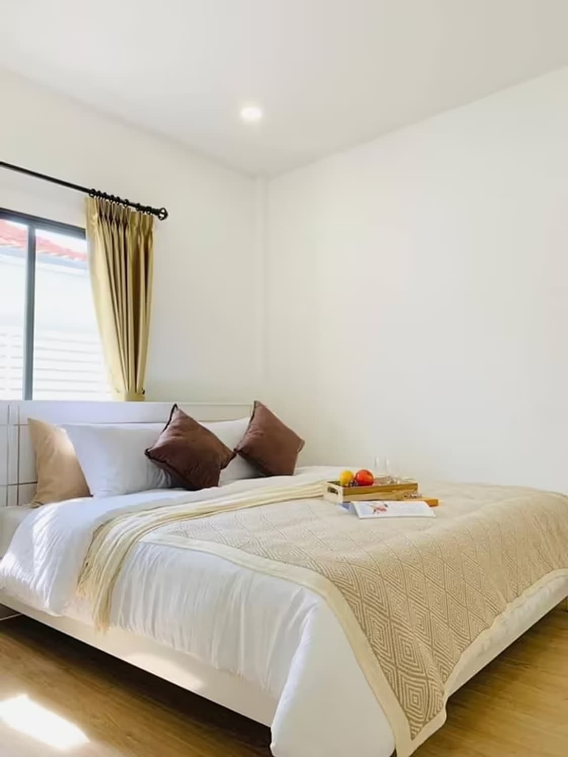 4 Bedroom House - Image 3