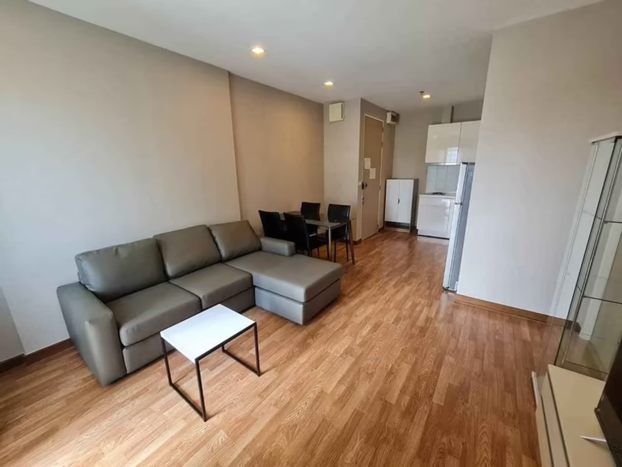 1 Bedroom Condo - Image 8