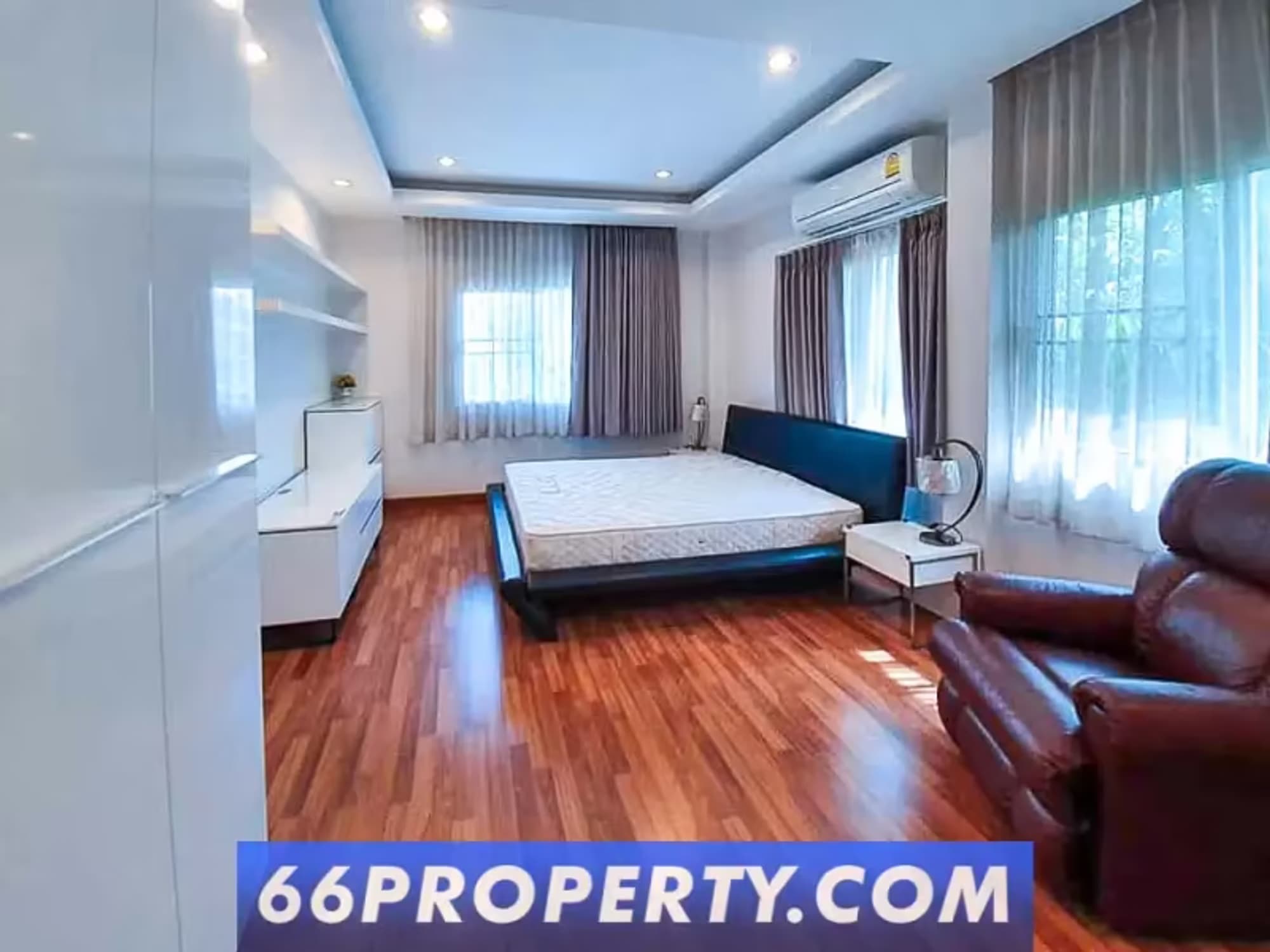 3 Bedroom House - Image 7