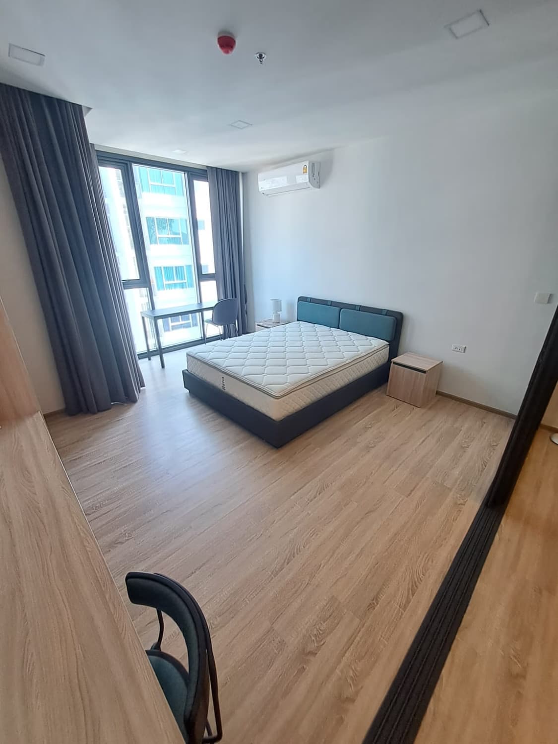 1 Bed Condo for Rent in Phaya Thai - Image 3
