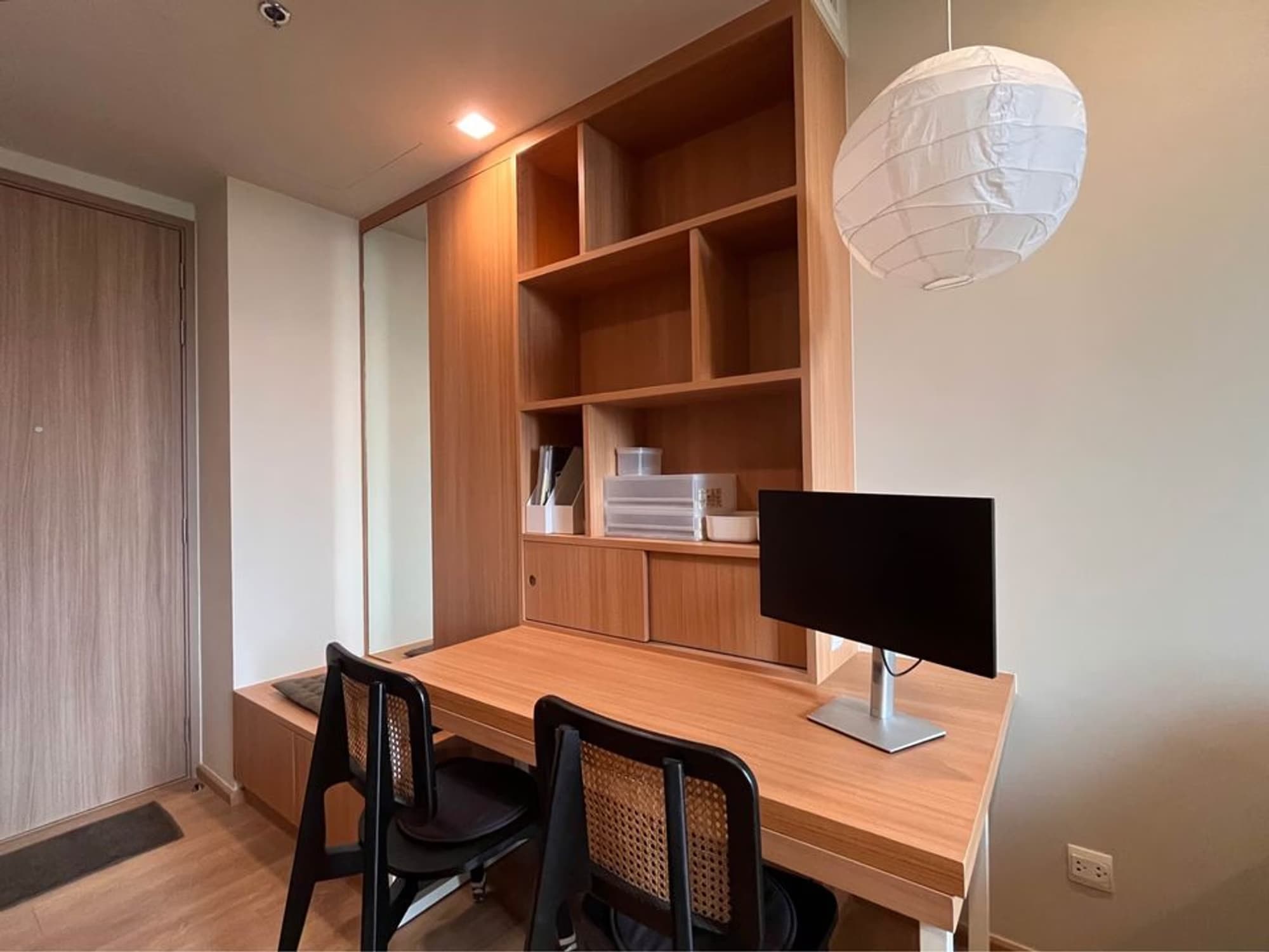 Condo for Sale at Noble Around Sukhumvit 33 - Image 6
