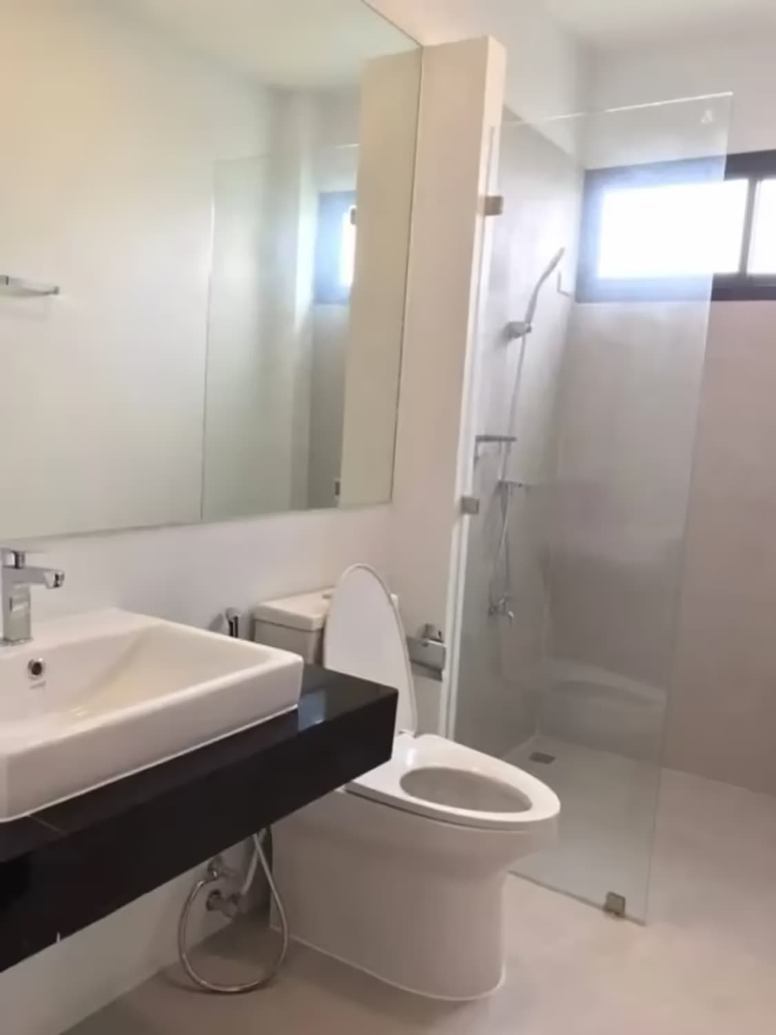 3 Bedroom House - Image 11