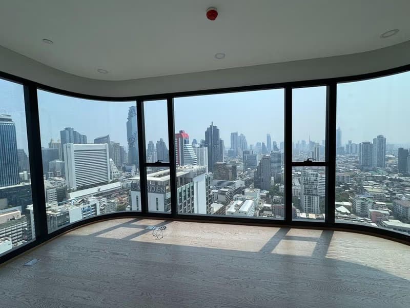 2 Bed Condo for Sale in Bang Rak