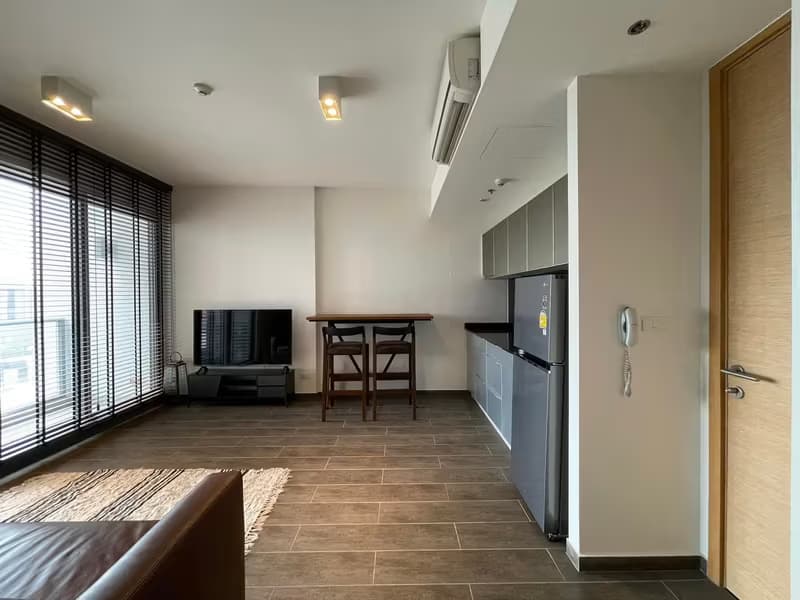  The Lofts Ekkamai