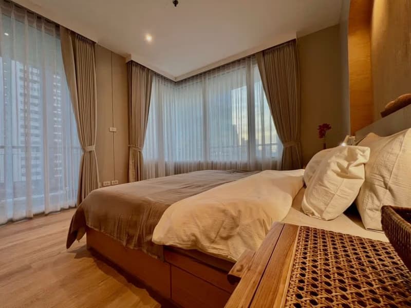2 Bed Condo for Rent and Sale  Near Ratchathewi BTS