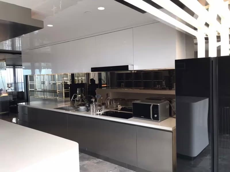 1 Bedroom Condo
