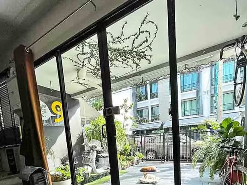 Baan Klang Muang (Rama 9-Ramkhamhaeng) 