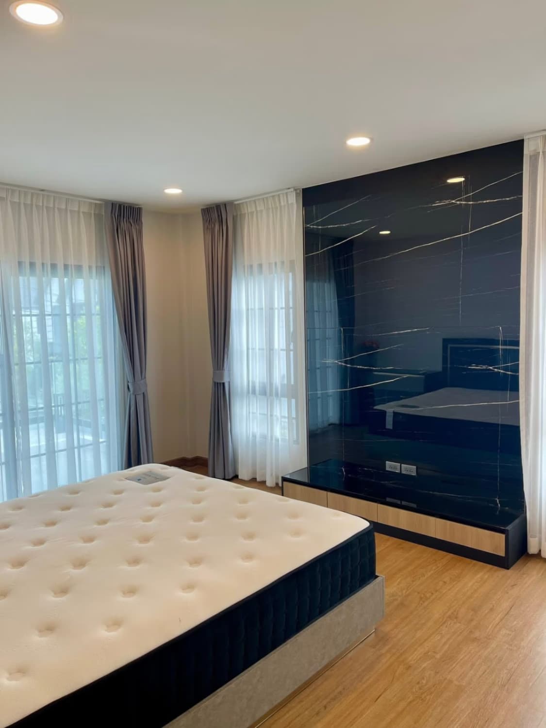 4 卧室 别墅 用于 出租和出售 在 Bang Phli, Samut Prakan - Image 9
