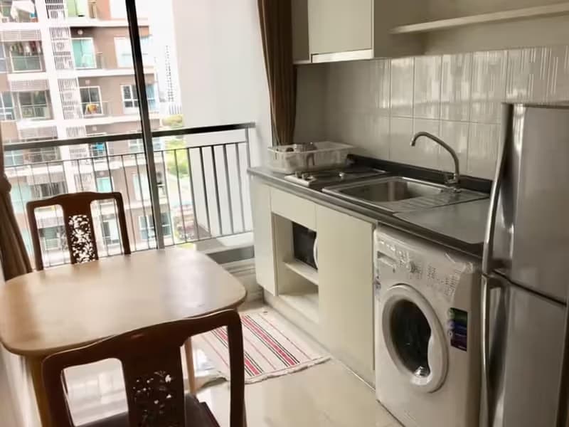 Condo for Rent at ASPIRE RAMA 9