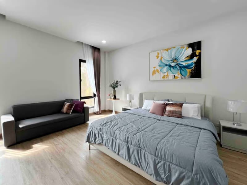 4 Bed House for Rent in Hang Dong