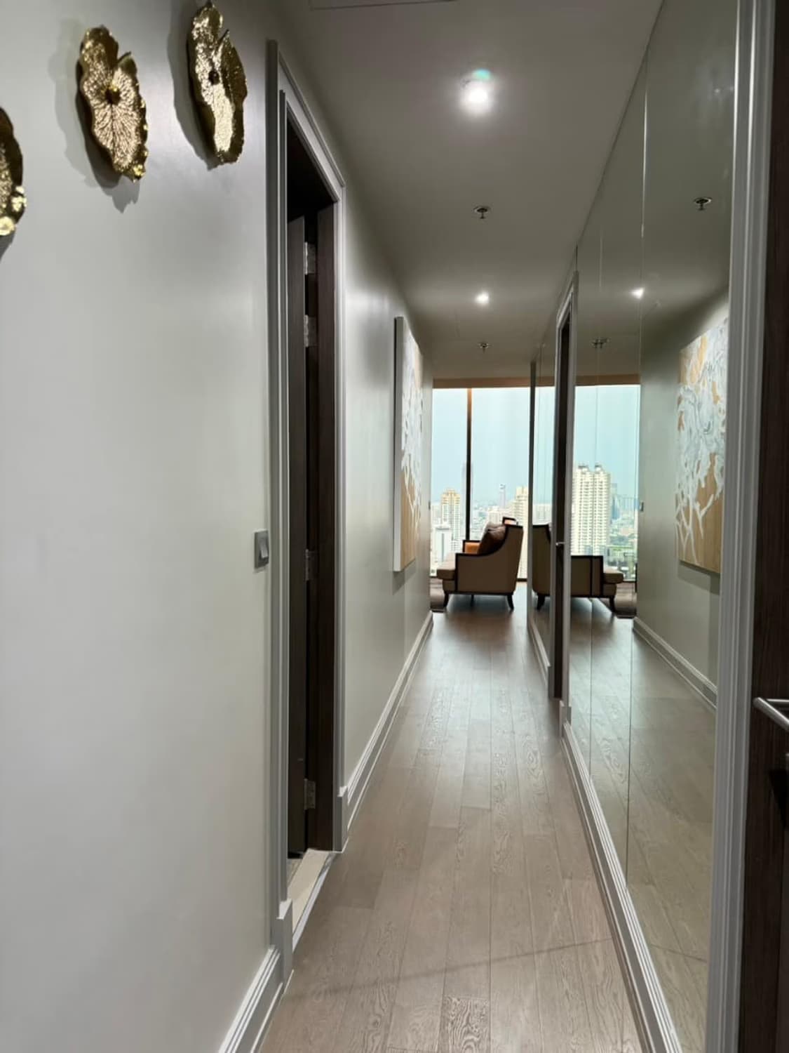 3 Bed Condo for Rent  Near Asok BTS - Image 9