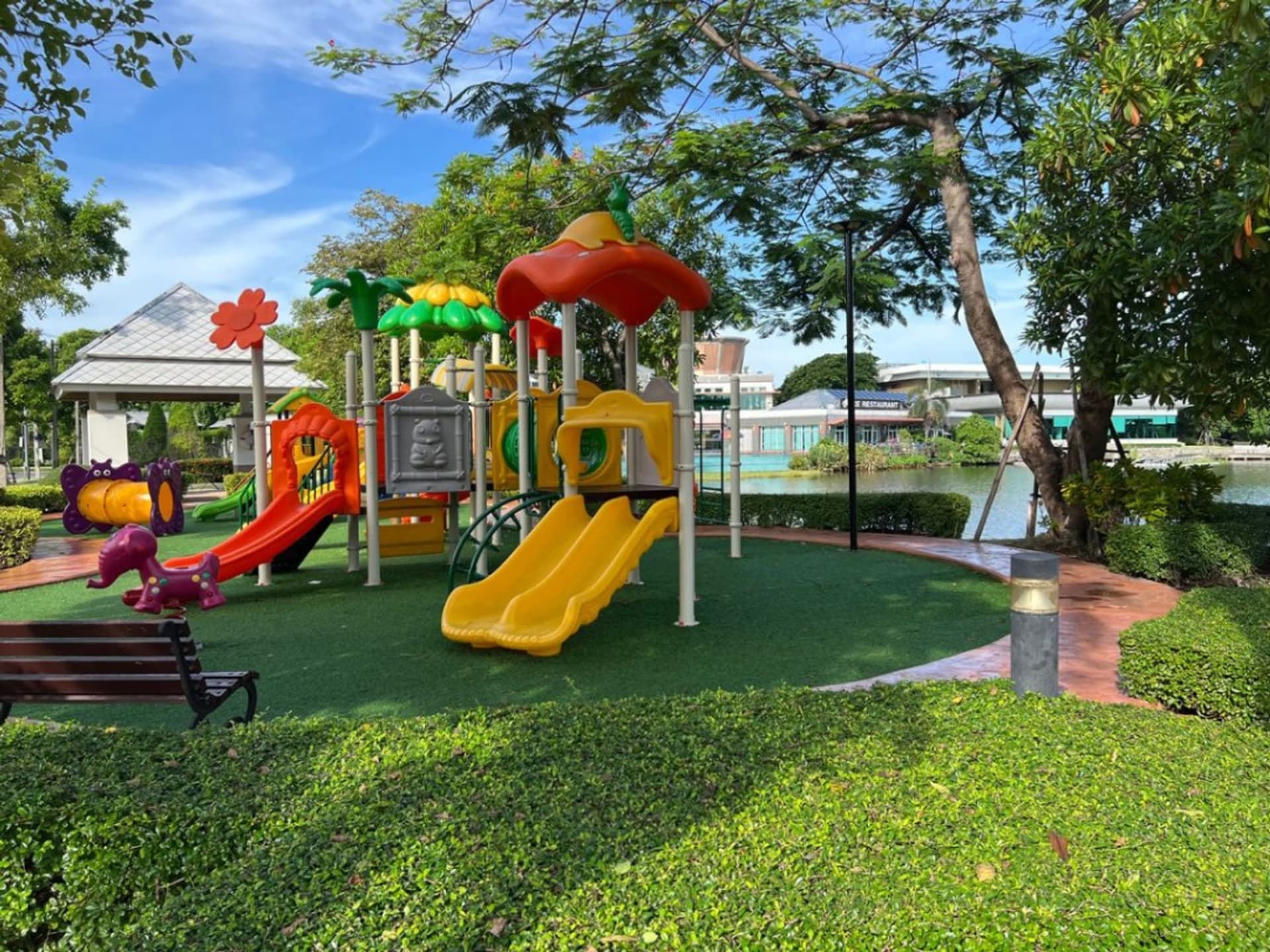 3 Bed House for Sale in Bang Phli - Image 7