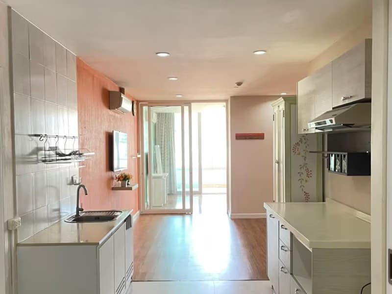 1 Bed Condo for Rent and Sale in Pathum Wan