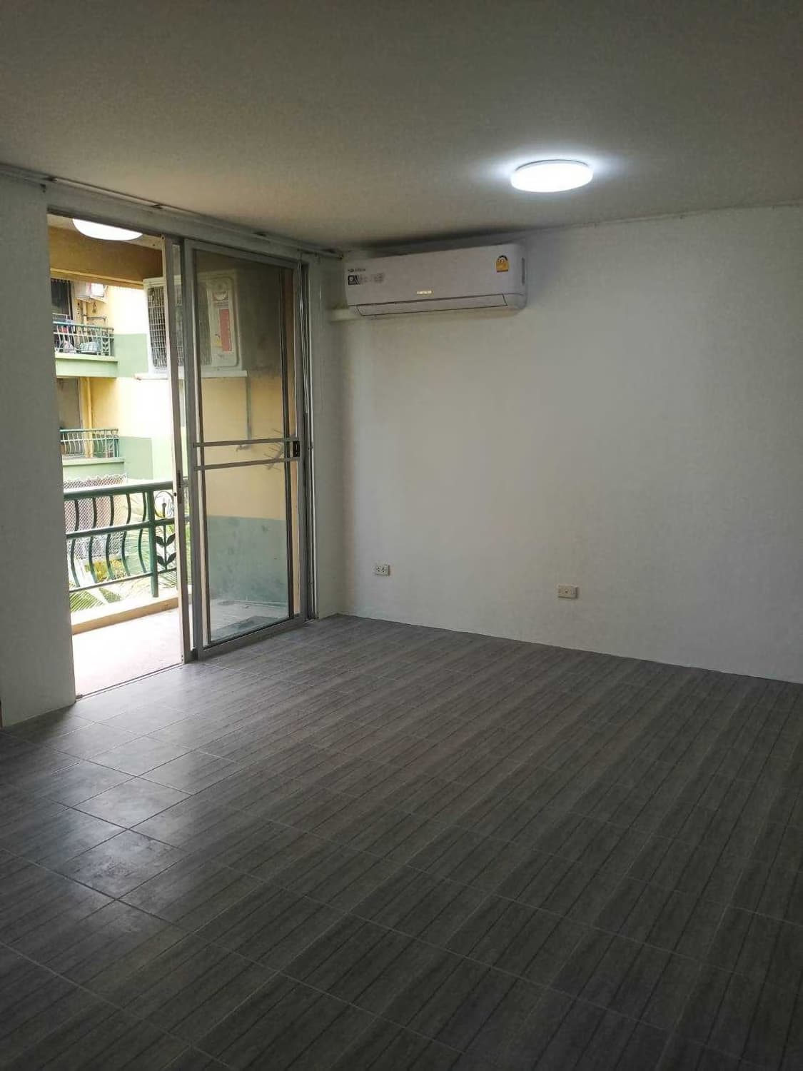 1 卧室 公寓 用于 出售 在 Bangna - Image 4