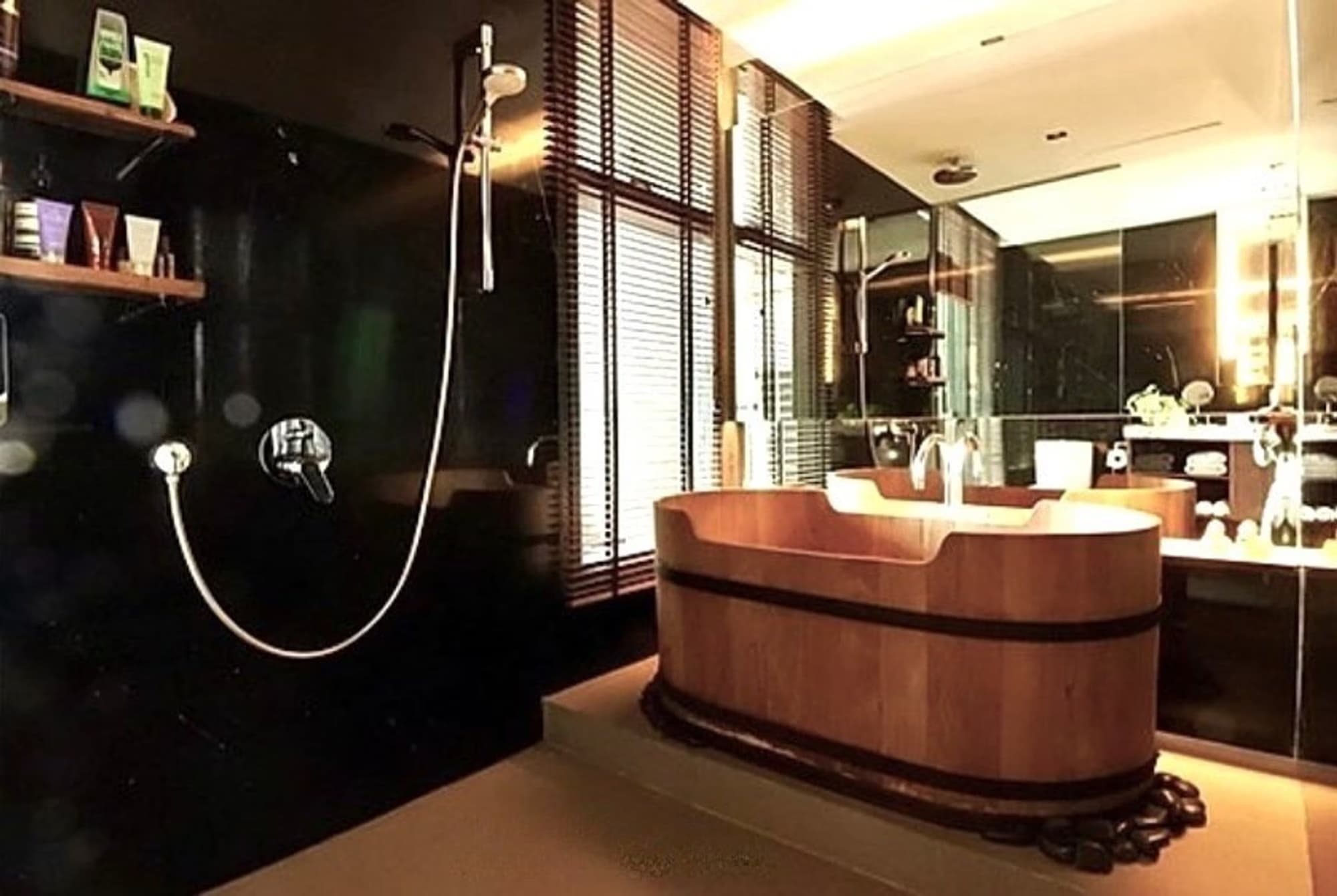 3 ห้องนอน คอนโด สำหรับ ขาย ใน Sathon - Image 8