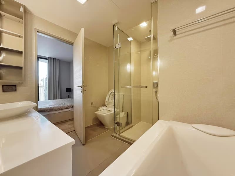 3 Bed Condo for Rent and Sale in Watthana